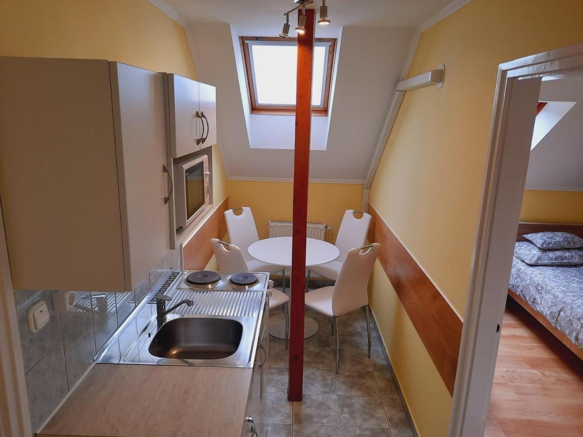 Apartmanhaz King Hévíz Exterior foto
